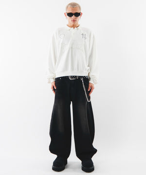 ホワイト モデル：180cm L着用