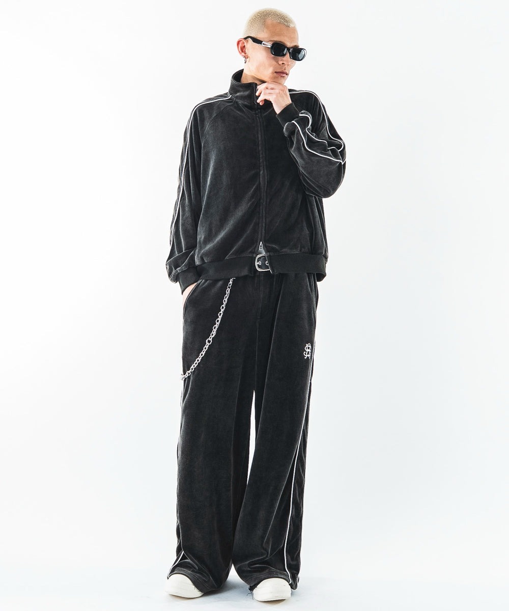 ブラックソノタ モデル：180cm L着用