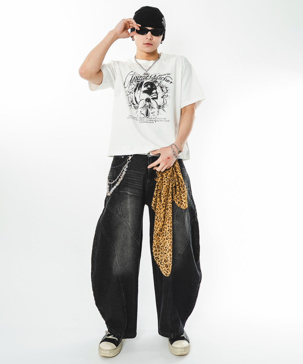 ホワイト モデル：180cm L着用