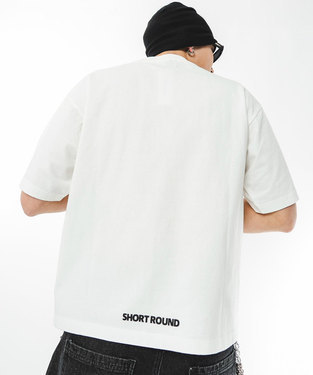 ホワイト モデル：180cm L着用