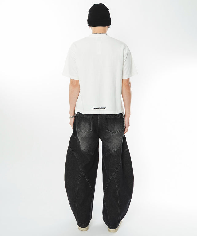 ホワイト モデル：180cm L着用