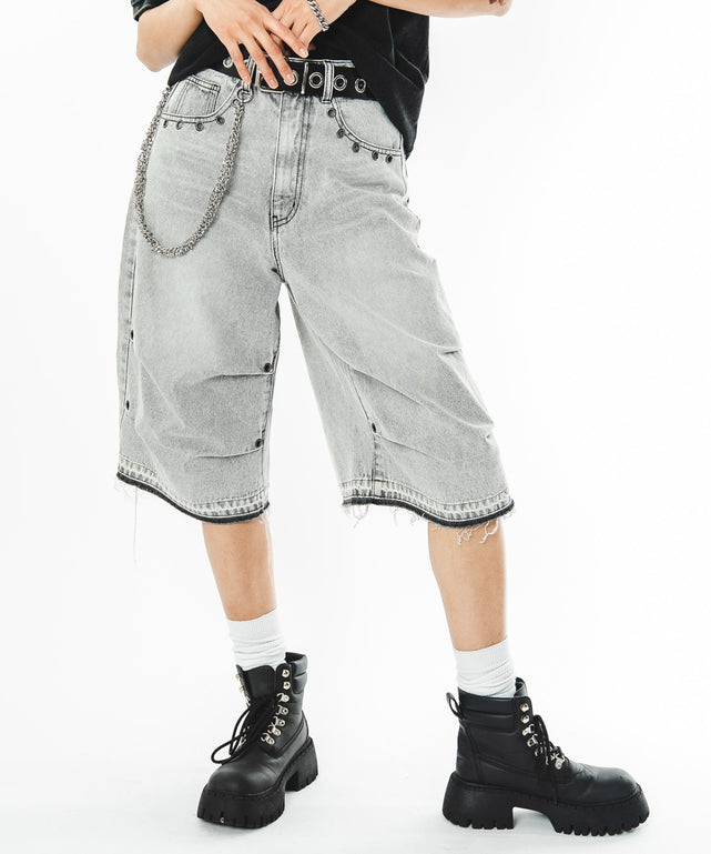 グレー モデル：172cm M着用