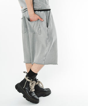 グレー モデル：180cm L着用