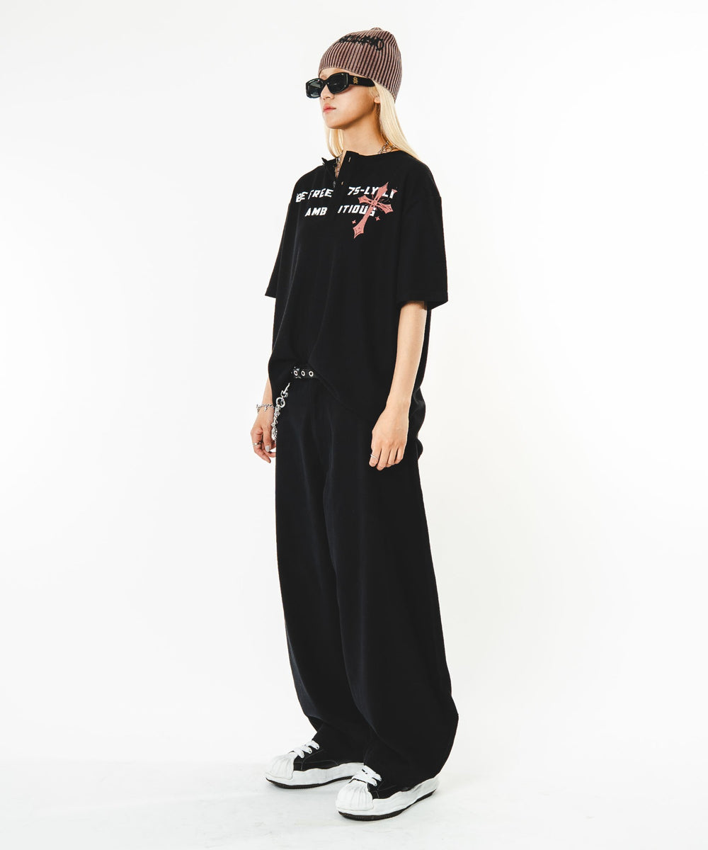 ブラック モデル：172cm FREE着用