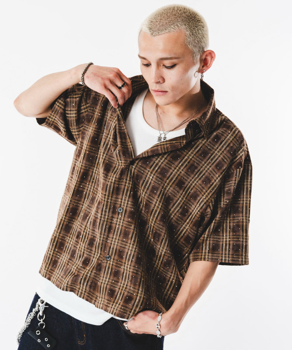 ブラウンチェック　モデル：180cm L着用