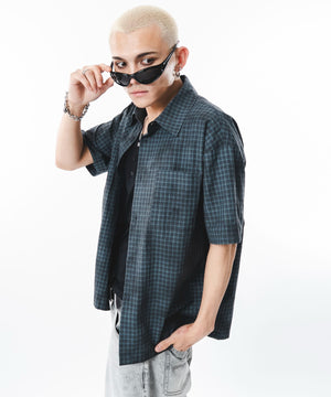 ブルー モデル：180cm L着用
