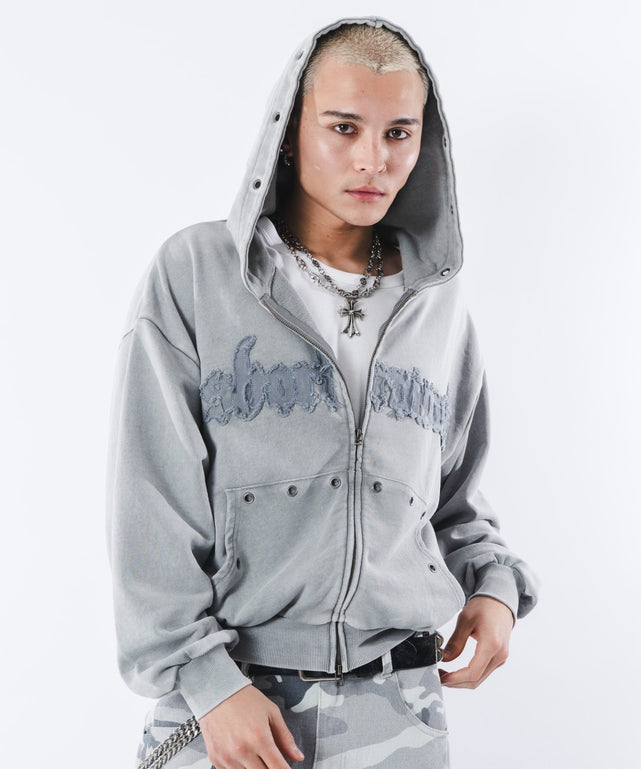 グレー モデル：180cm L着用