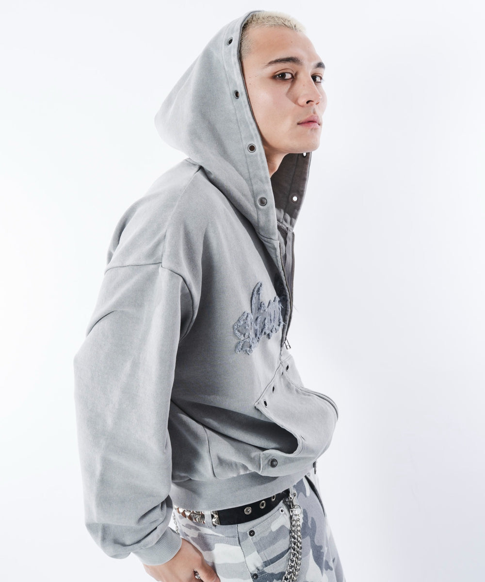 グレー モデル：180cm L着用