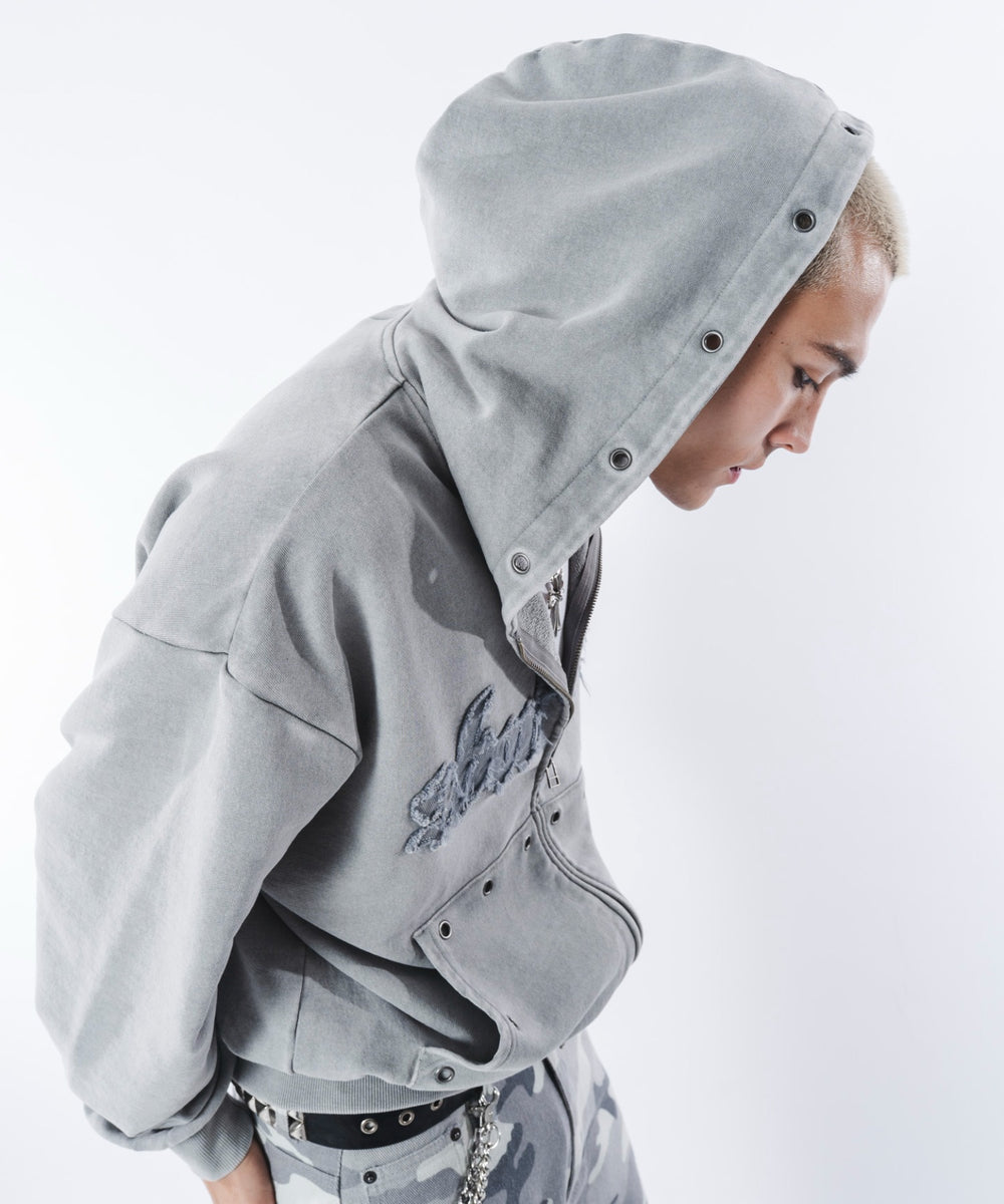 グレー モデル：180cm L着用