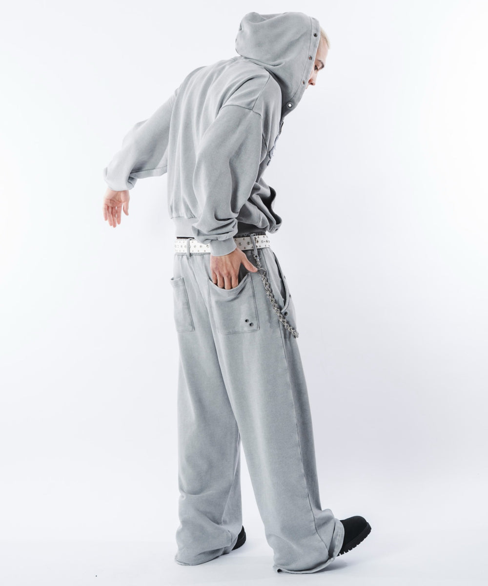 グレー モデル：180cm L着用