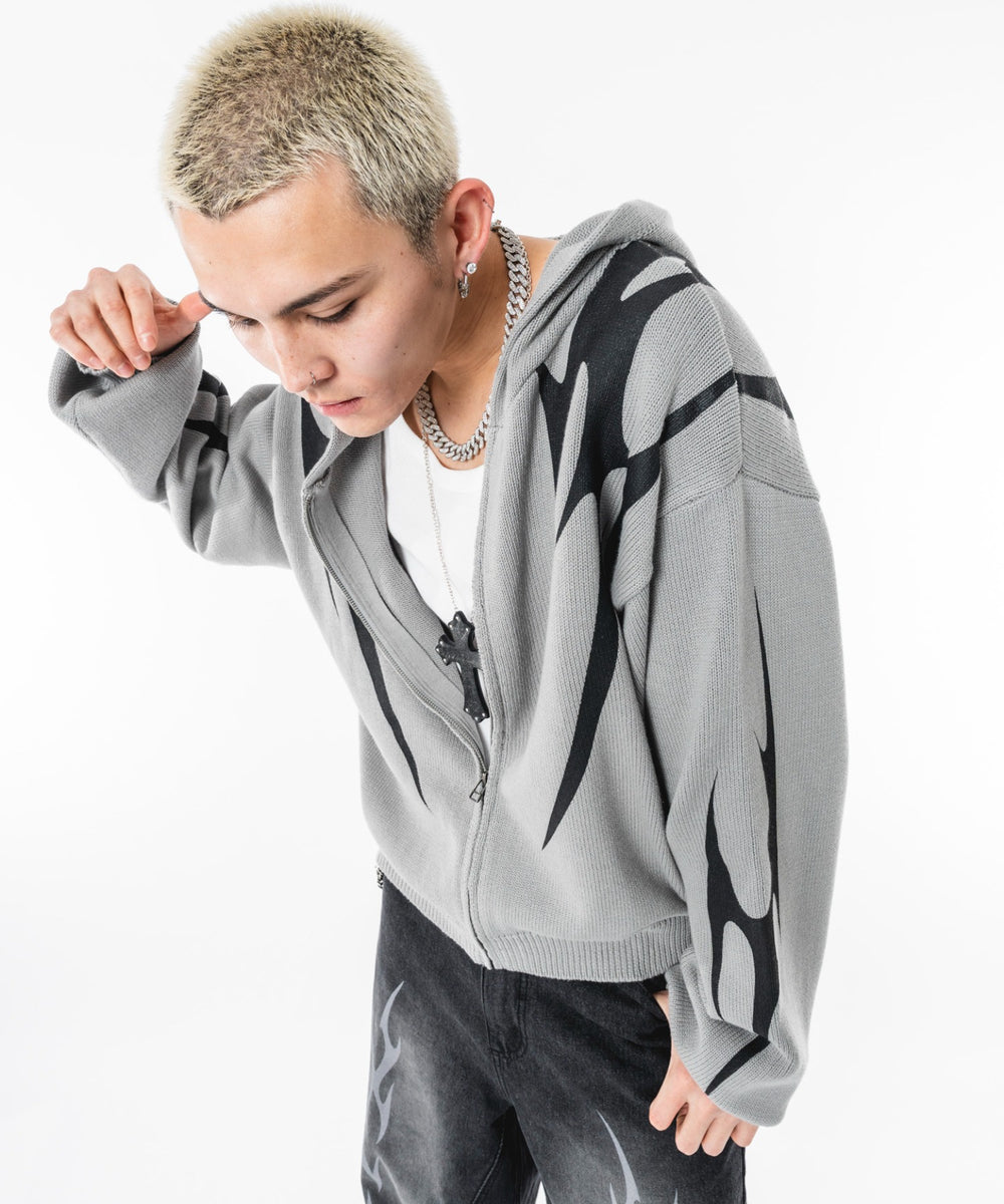 グレー モデル：180cm L着用