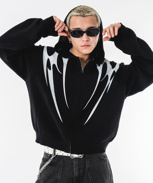 ブラック モデル：180cm L着用