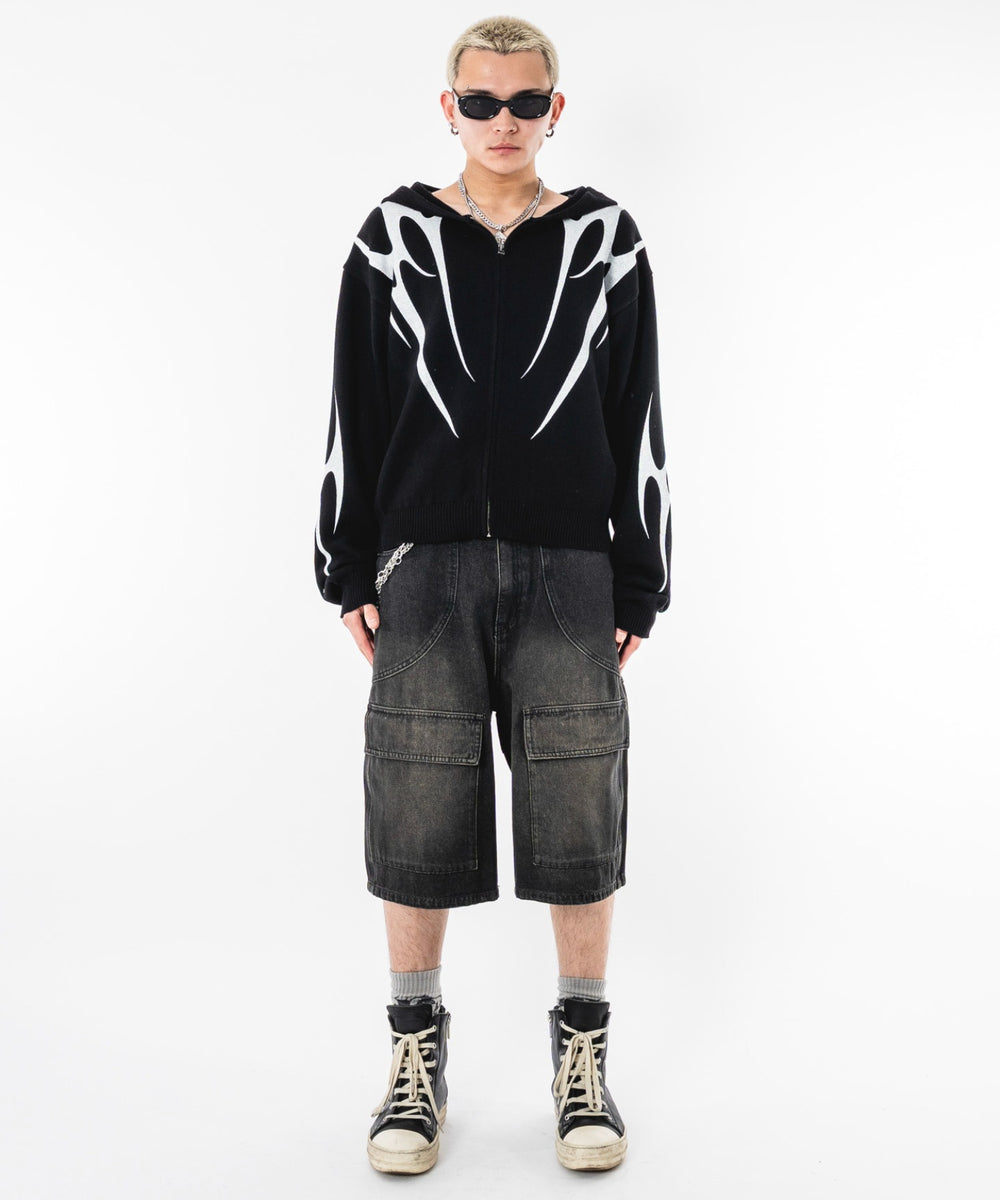 ブラック モデル：180cm L着用