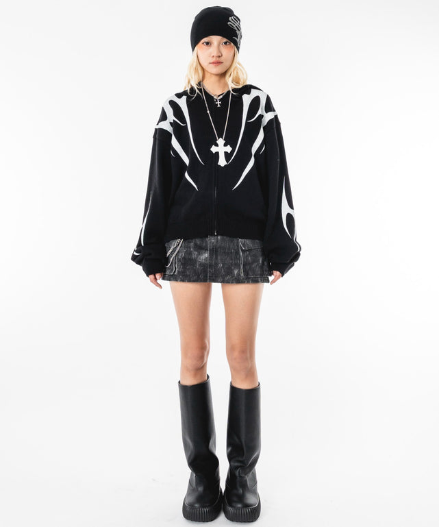 ブラック モデル：172cm M着用