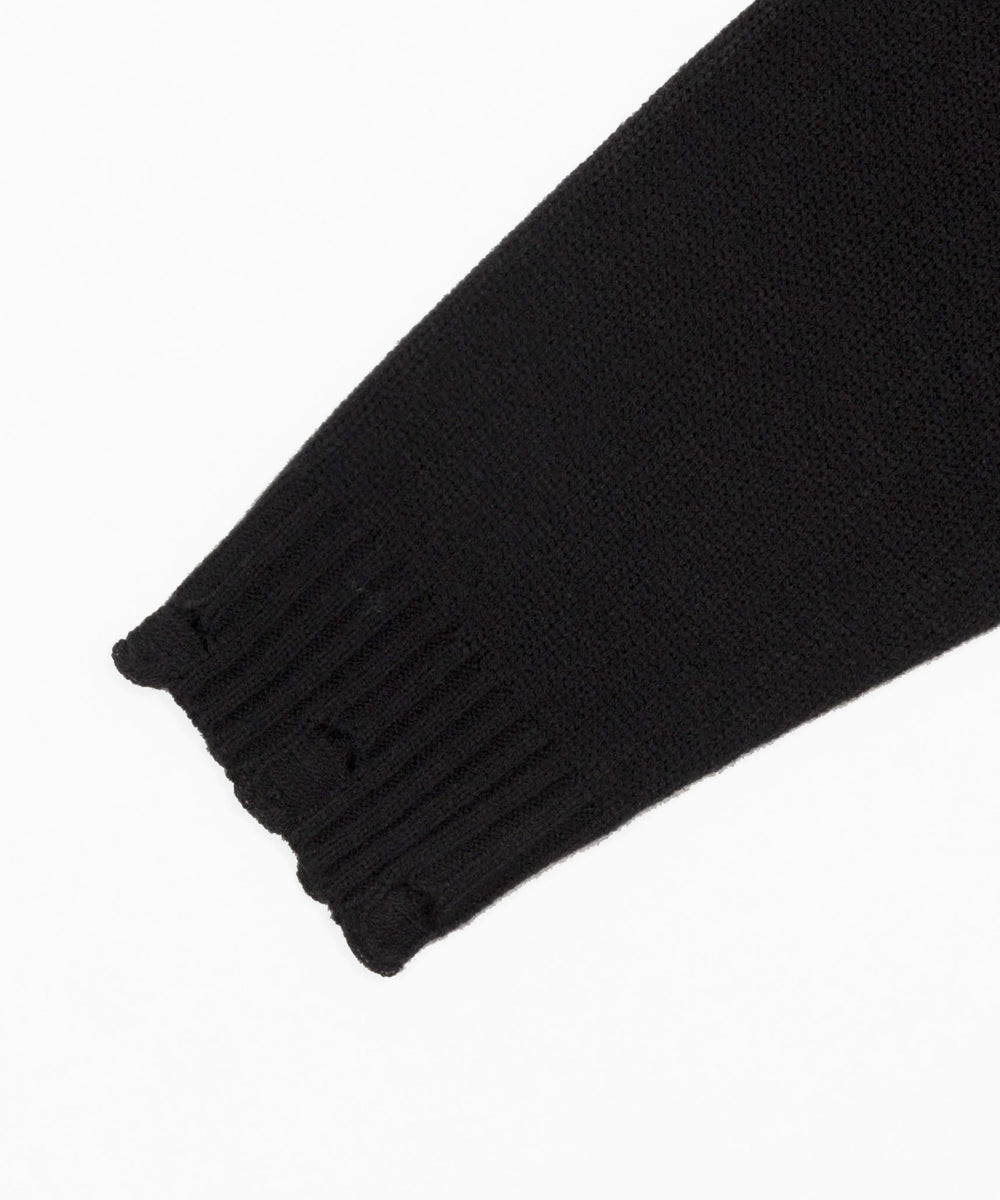 ビッグロゴニットプルオーバー