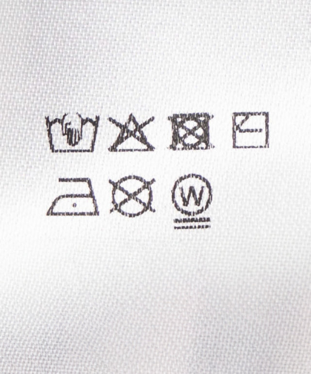 ビッグロゴニットプルオーバー