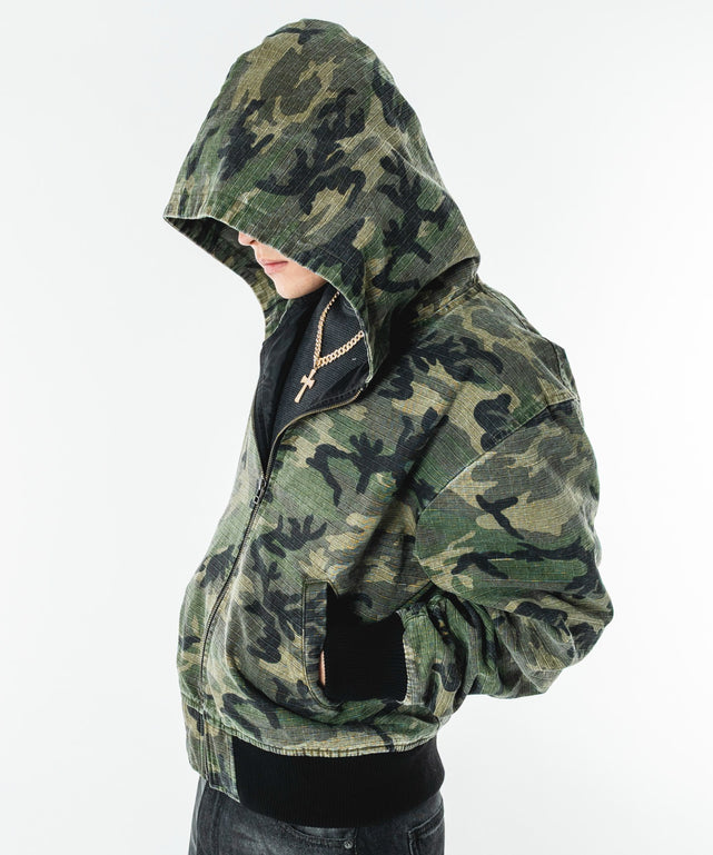 柄1 モデル：180cm L着用