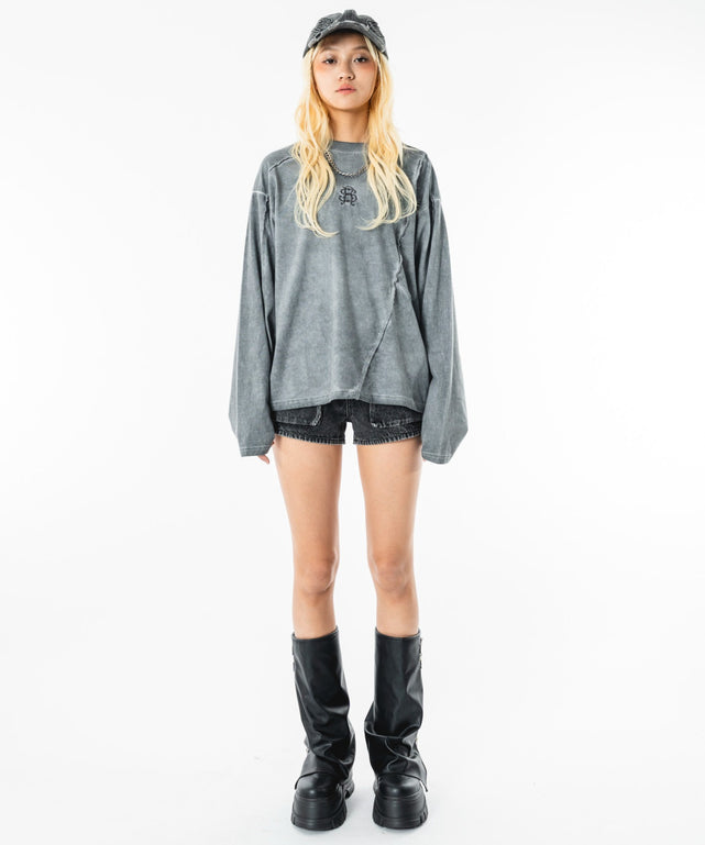 グレー モデル：172cm M着用