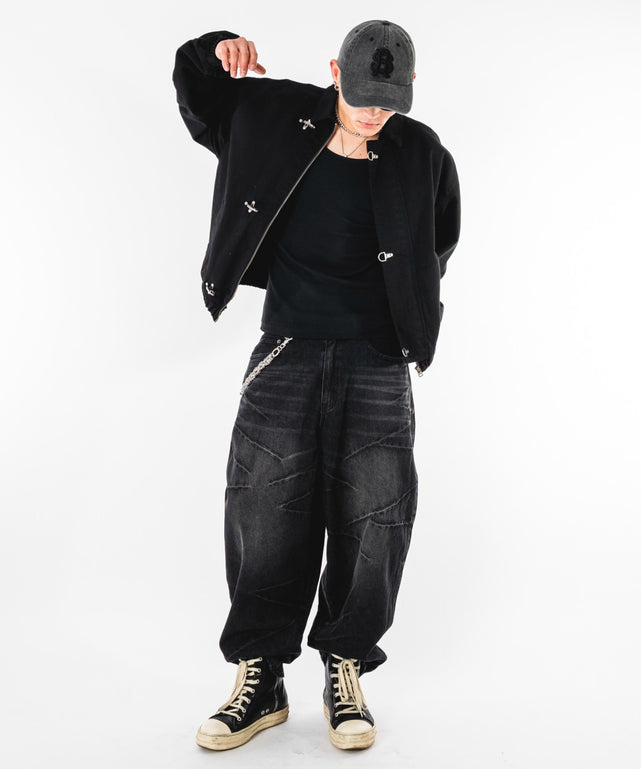 ブラック モデル：180cm L着用