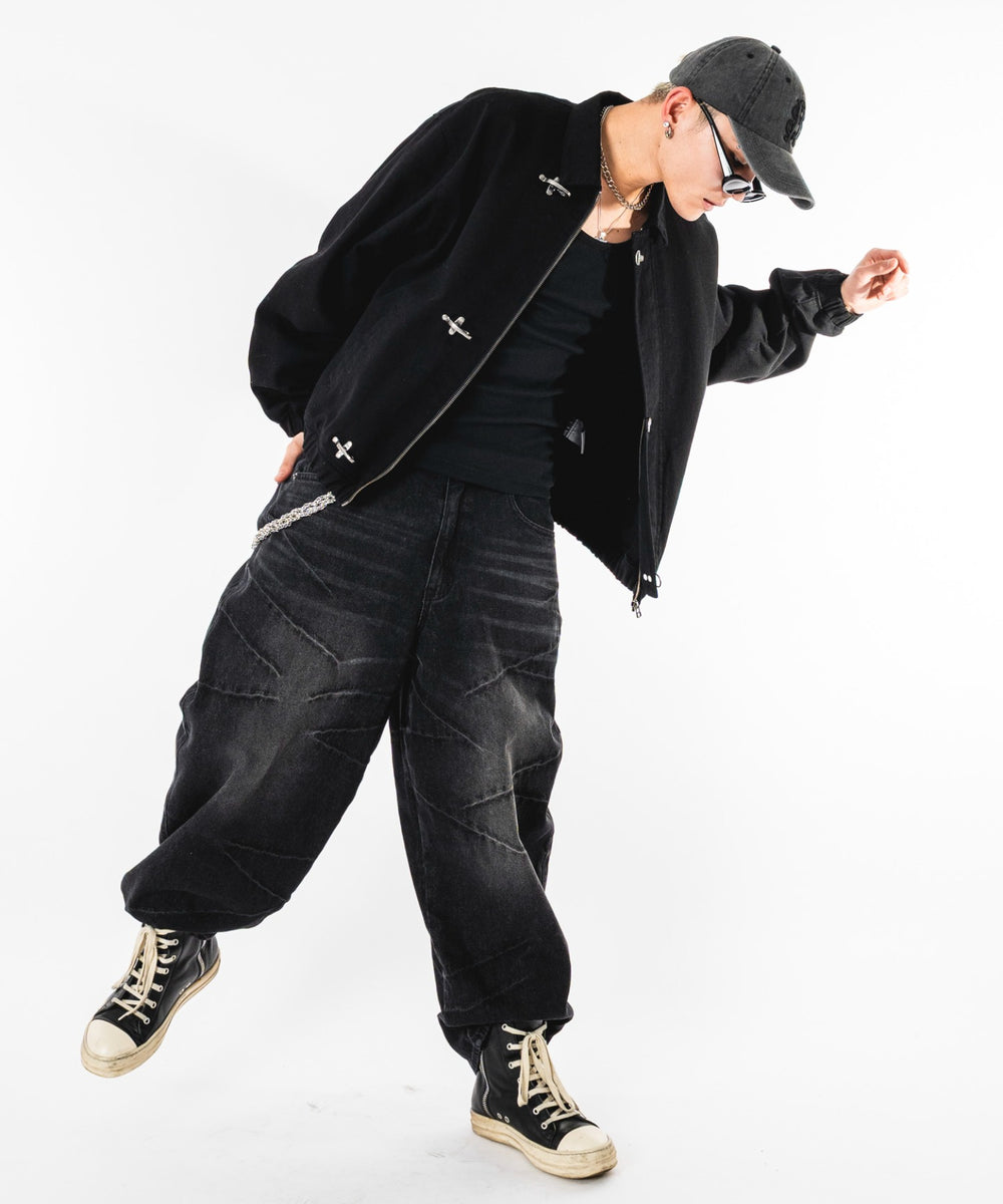 ブラック モデル：180cm L着用