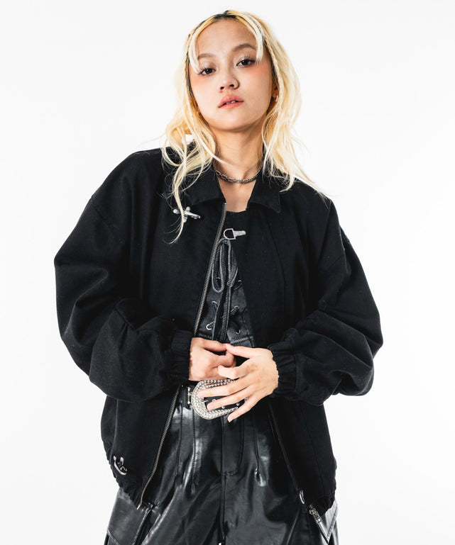 ブラック モデル：172cm L着用