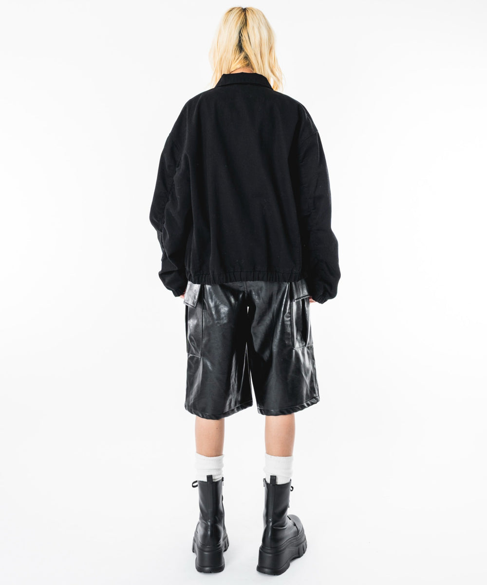 ブラック モデル：172cm L着用