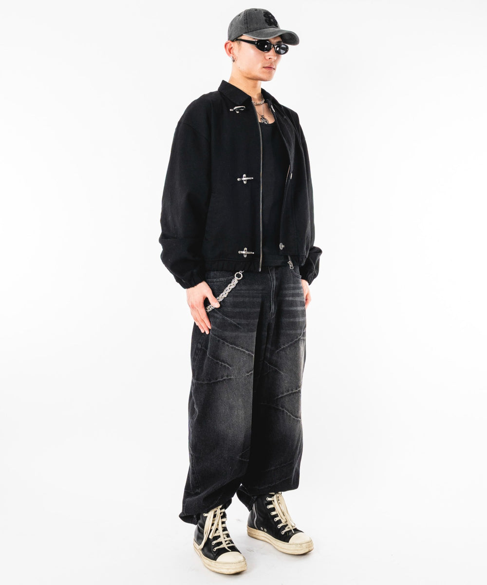 ブラック モデル：180cm L着用