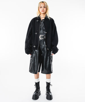 ブラック モデル：172cm L着用