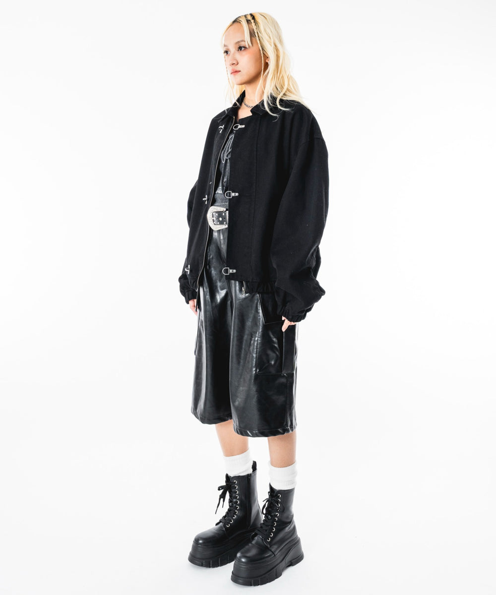 ブラック モデル：172cm L着用