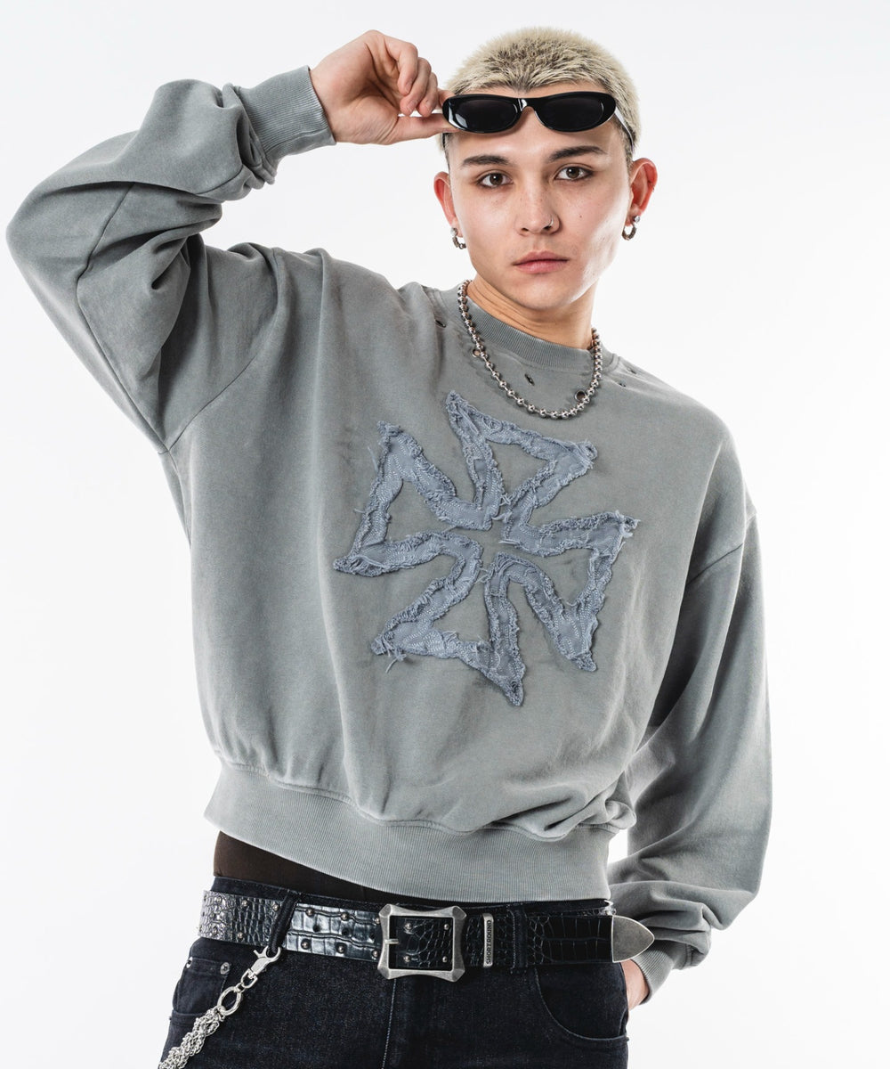 グレー モデル：180cm M着用