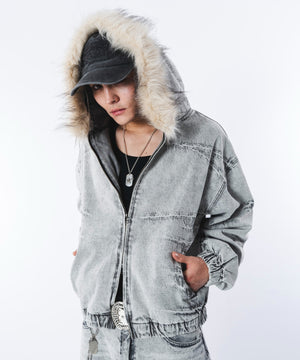 グレー モデル：180cm L着用