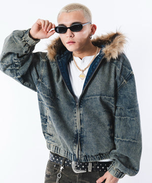 デニム淡加工 モデル：180cm L着用