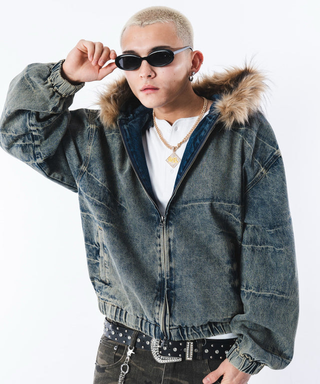 デニム淡加工 モデル：180cm L着用