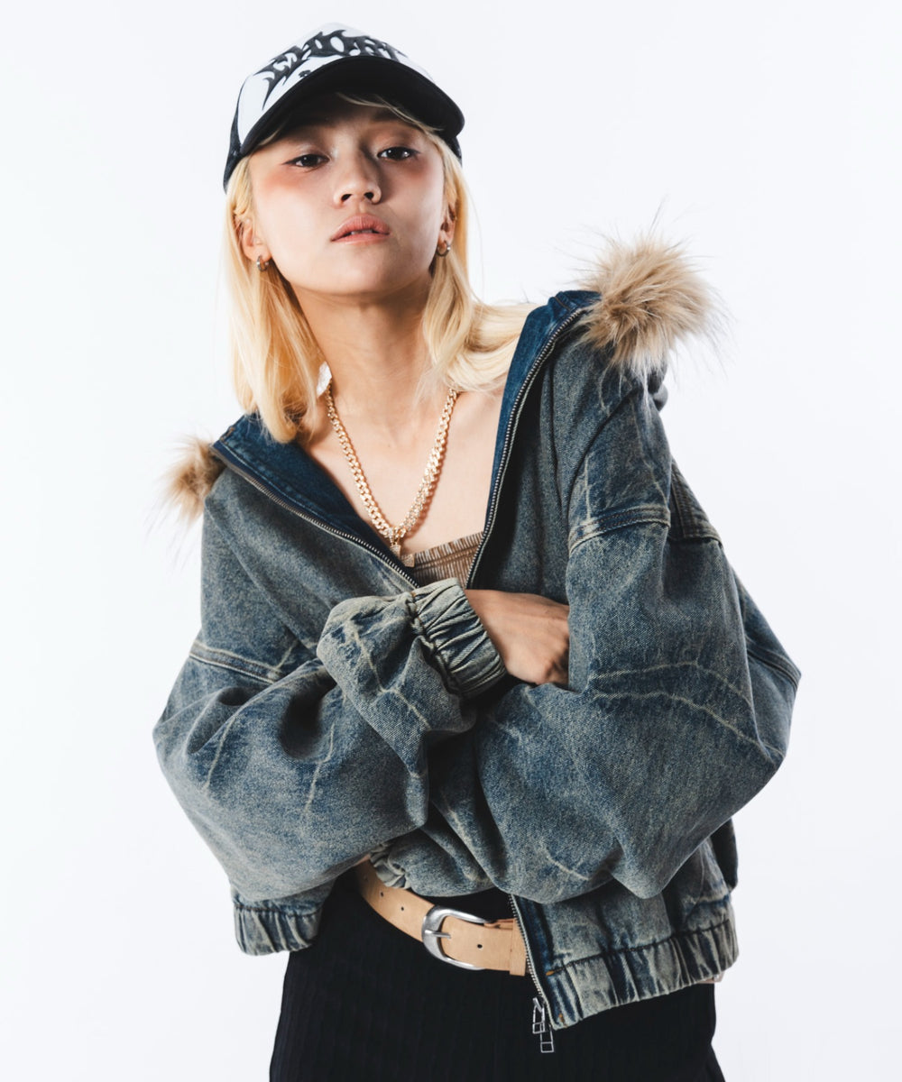 デニム淡加工 モデル：172cm M着用