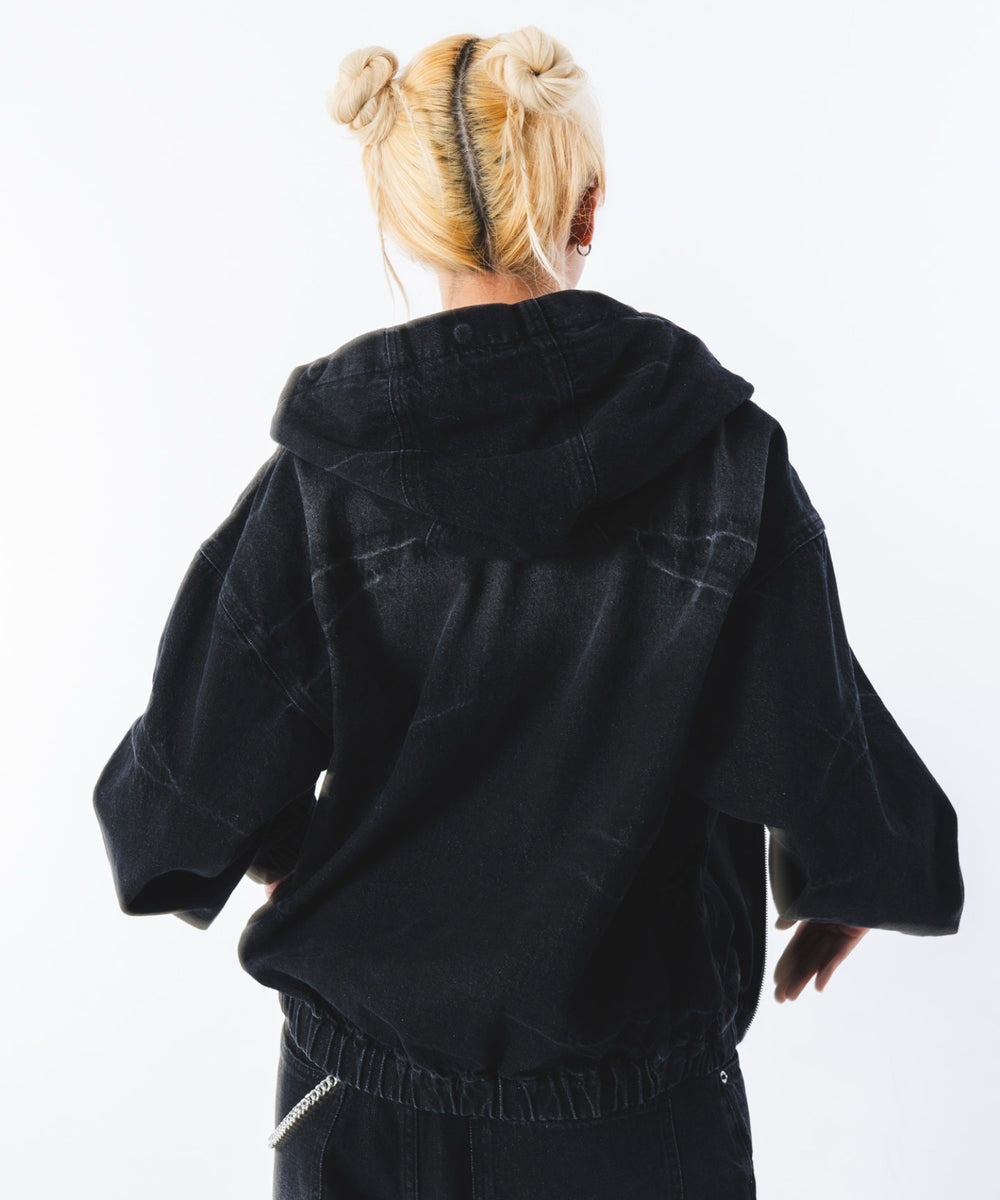 デニムブラックソノタ モデル：172cm M着用