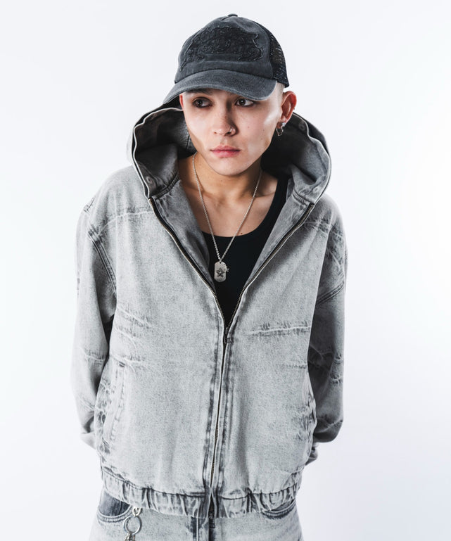 グレー モデル：180cm L着用