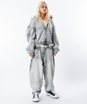 グレー モデル：172cm M着用