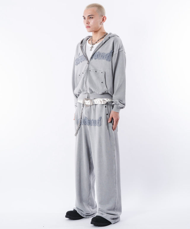 グレー モデル：180cm L着用