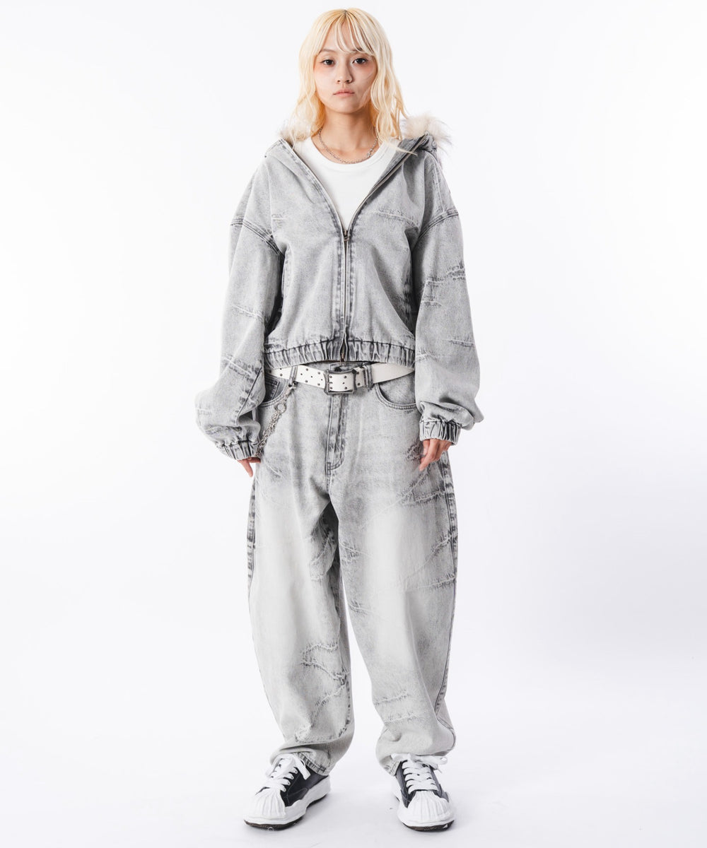 グレー モデル：172cm L着用