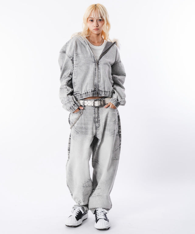 グレー モデル：172cm L着用