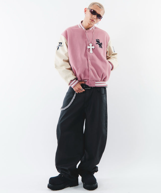 ピンク モデル：180cm L着用