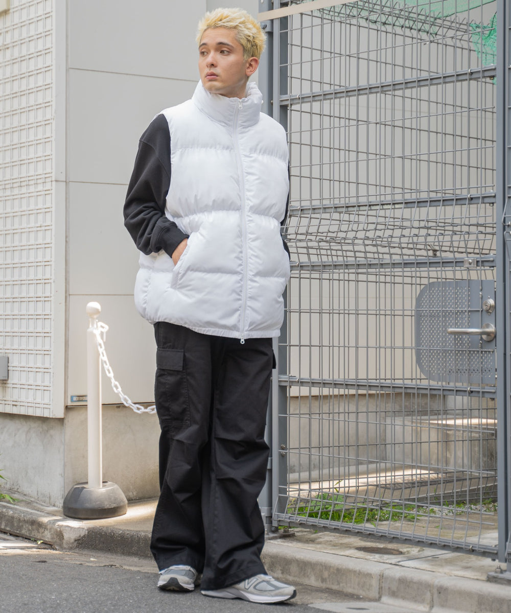 ホワイト モデル：178cm L着用