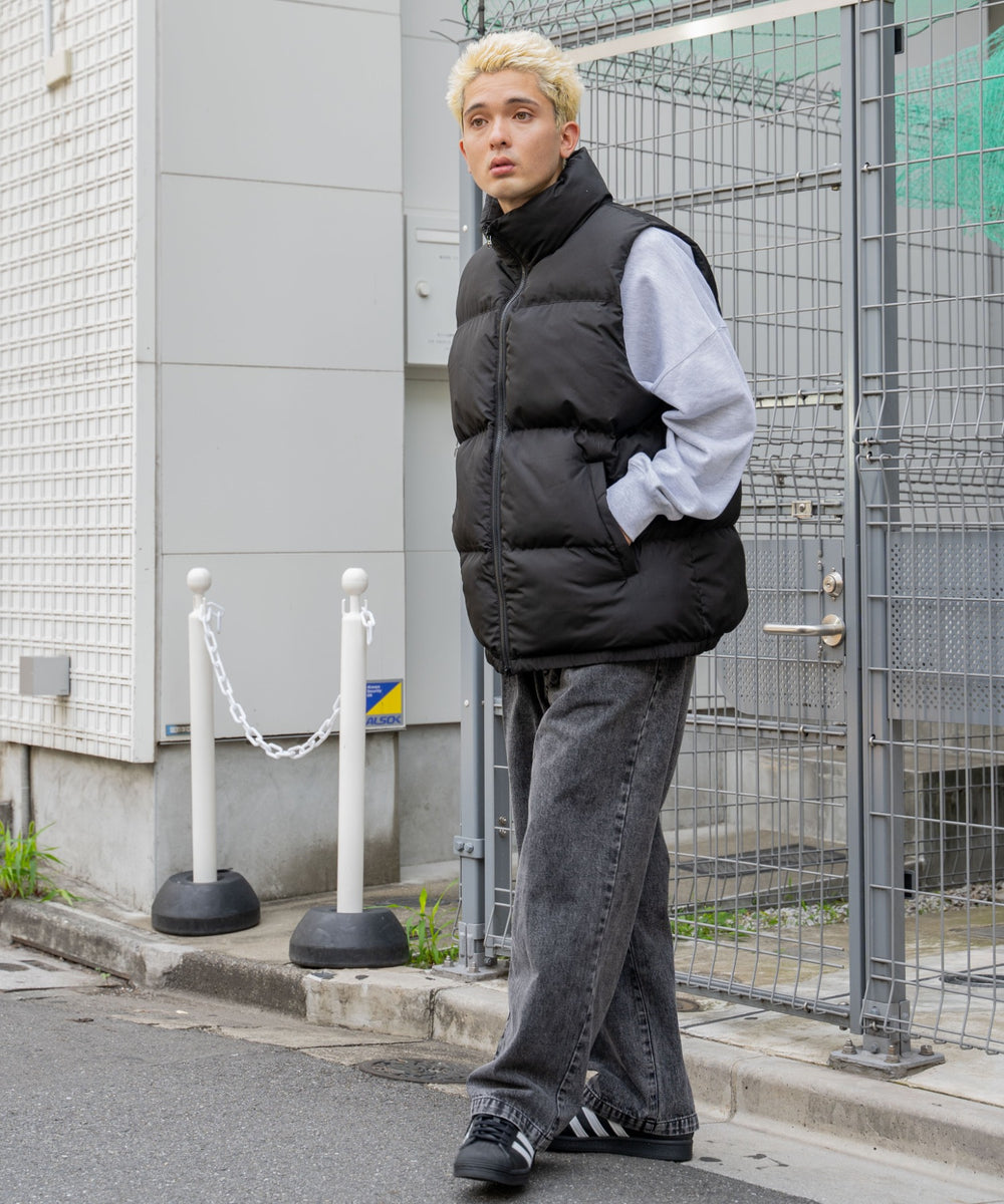 ブラック モデル：178cm L着用