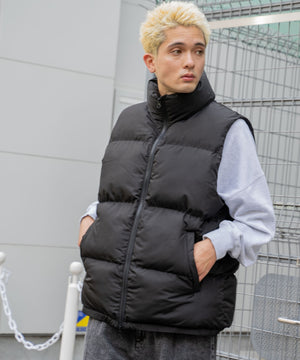 ブラック モデル：178cm L着用