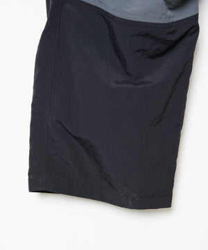 ナイロンユーティリティーカーゴパンツ