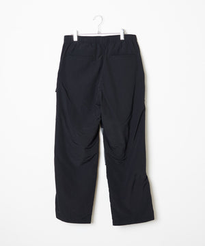 ナイロンユーティリティーカーゴパンツ