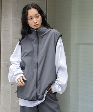 Dグレー モデル：161cm L着用