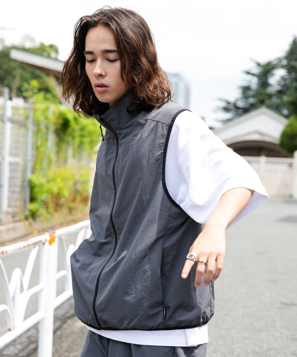 Dグレー モデル：174㎝ F着用