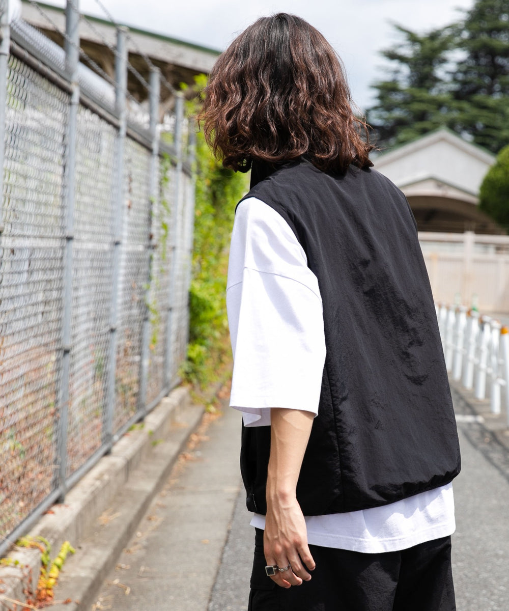 ブラック モデル：174㎝ F着用