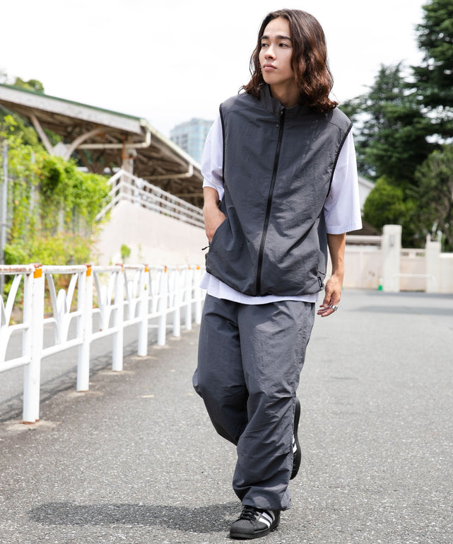 Dグレー モデル：174㎝ F着用